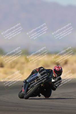 media/Nov-06-2023-Moto Forza (Mon) [[ce023d0744]]/3-Intermediate Group/Session 3 (Turn 16)/